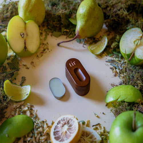 The Introductory Set - Pasture & Peel (1 wooden case + 1 fragrance refill pod)